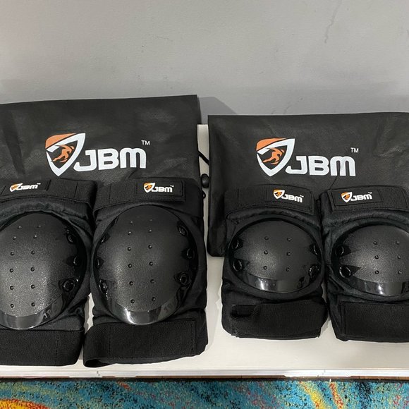 JBM Knee and Elbow pads - Picture 1 of 3